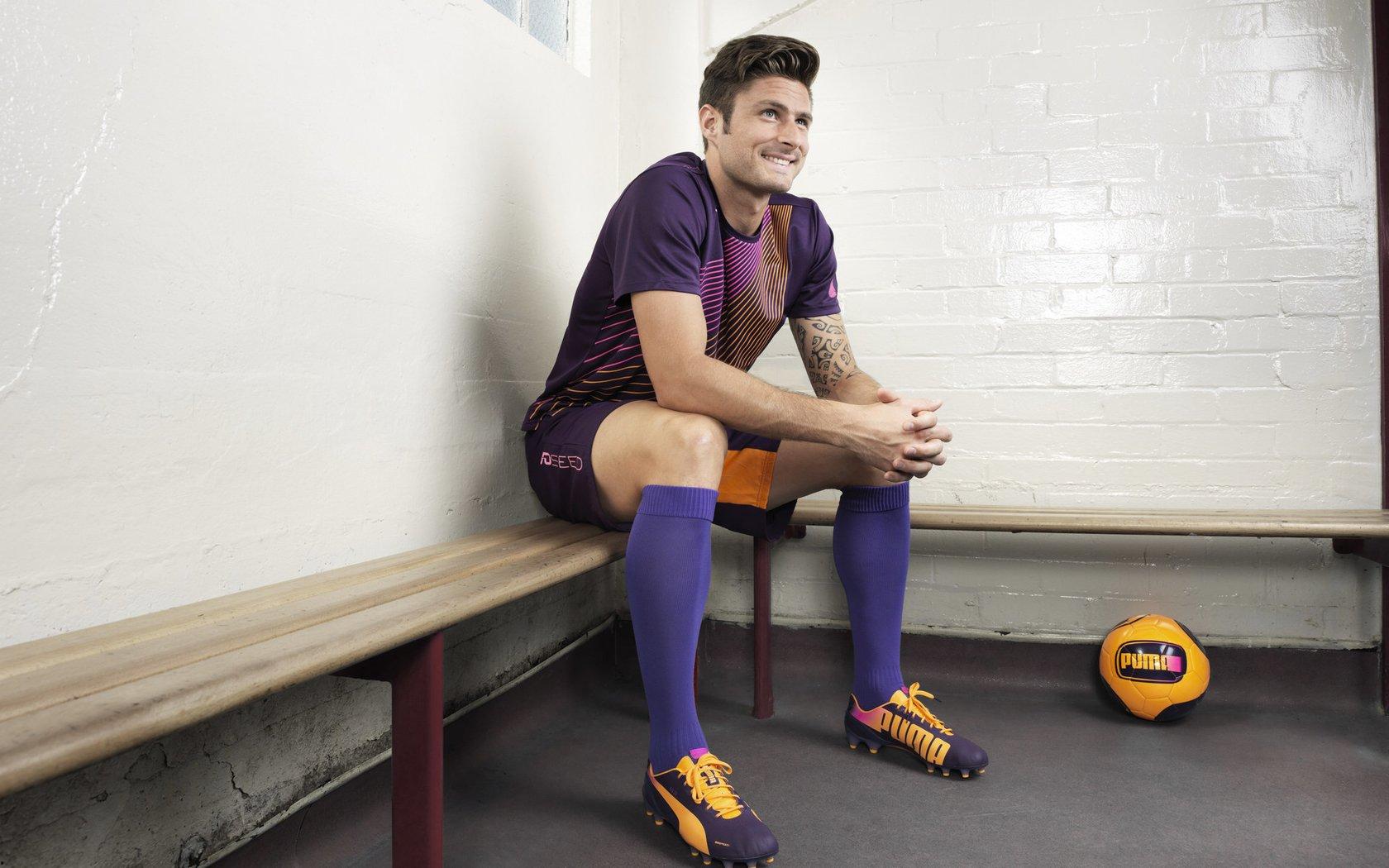 开拓者送残阵雄鹿五连败，格兰特19罚主宰比赛，杨瀚森状态低迷五项数据挂零